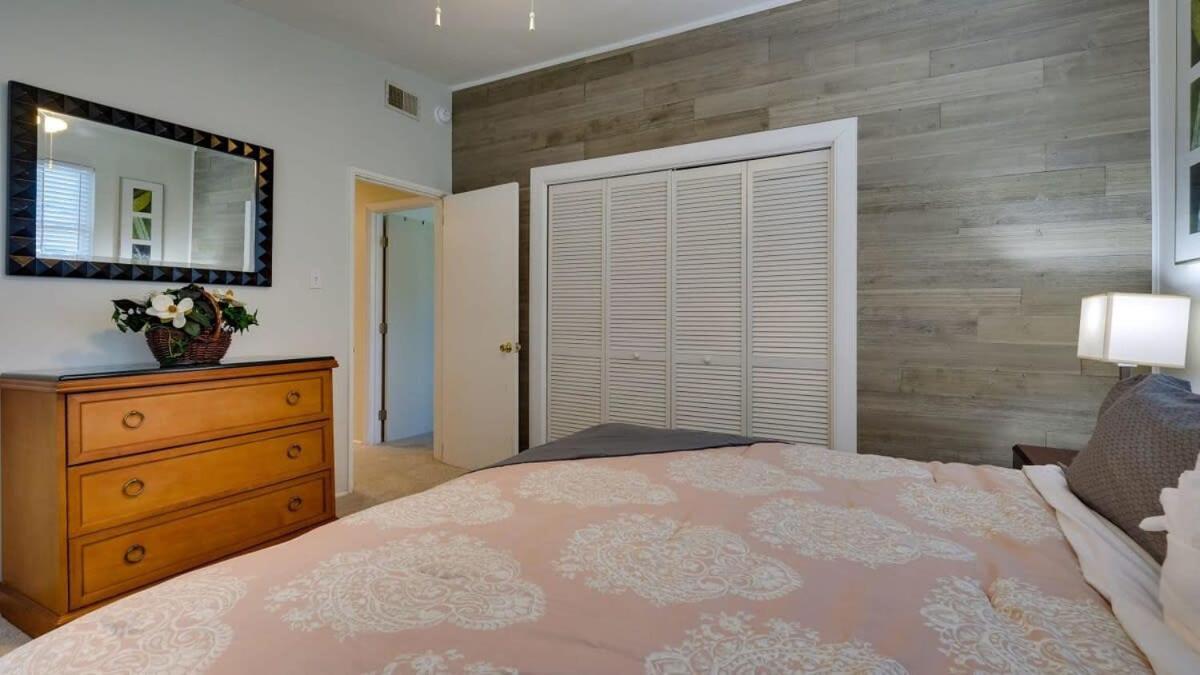 Halcyon Hangout-Mins To Downtown-Ping Pong-Pets Savannah Eksteriør bilde